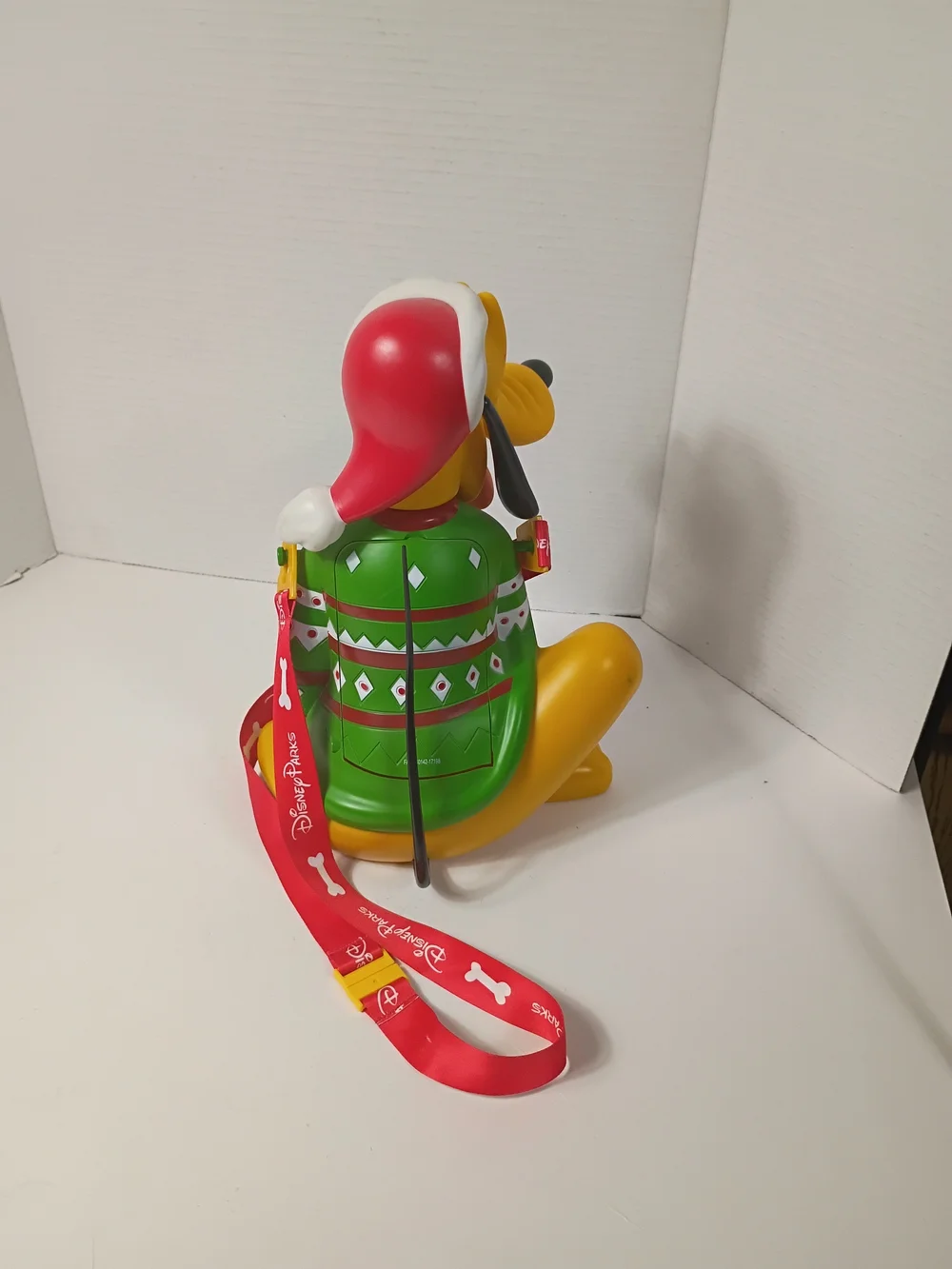 Disney pluto popcorn
